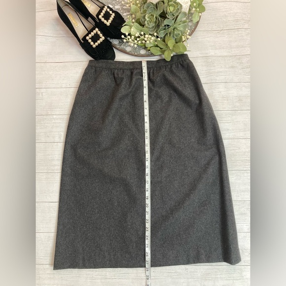 VTG SASSON 70’s Charcoal Gray Wool Blend Midi Skirt - Picture 6 of 8